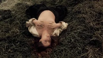 Joelle Coeur, Lieva Lone, Patricia Hermenier - Les demoniaques (1974)