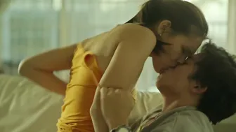 Sarah Holmes, Pau Benitez, Alexa Miro, Candice Ramos, Chloe Reyes - A Girl and a Guy (2021)