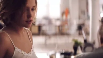 Adele Exarchopoulos - Le Fidele (2017)