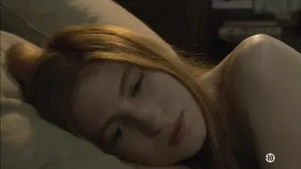 Agathe Bonitzer, Julie Depardieu - Le mariage a trois (2010)