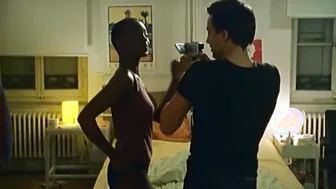 Aissa Maiga, Natalia Dontcheva - Jonas et Lila a demain (1999)