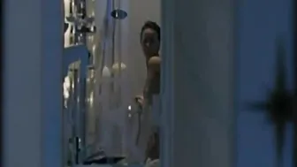 Berenice Bejo – 24 heures de la vie d’une femme (2002)