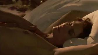 Alessandra Martines - La reine et le cardinal (2009)