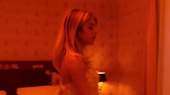 Alice Isaaz - Especes menacees (2017)