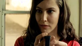 Anna Mouglalis - Novo (2002)