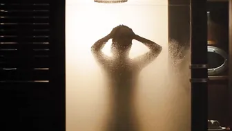 Berenice Marlohe – Skyfall (2012)