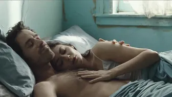 Audrey Tautou – Chinese Puzzle (2013)