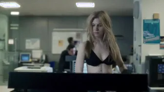 Clemence Poesy – The Tunnel s01e01-02 (2013)