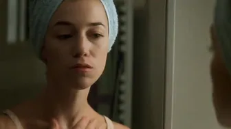 Charlotte Gainsbourg – Happily Ever After (2004)