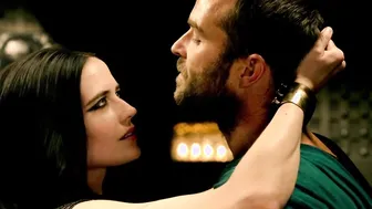 Eva Green – 300: Rise of an Empire (2014)
