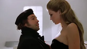 Elodie Bouchez, Angela Lindvall – CQ (2001)