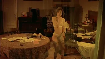 Irene Jacob - The Double Life of Veronique (1991)