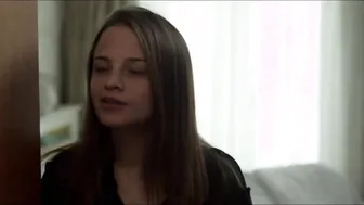 Jasna Fritzi Bauer, Arly Jover - Axolotl Overkill (2017)