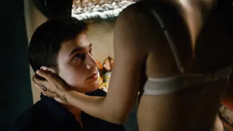 Hafsia Herzi - Exit Marrakech (2013)