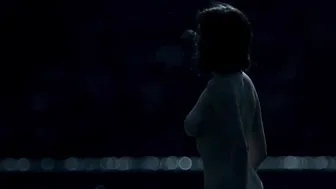 Maria Valverde, Eva Green – Cracks (2009)