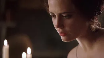 Maria Valverde, Eva Green – Cracks (2009)