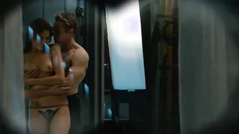 Sydney Sweeney, Cait Alexander, Natasha Liu Bordizzo, Blessing Adedijo - The Voyeurs (2021)