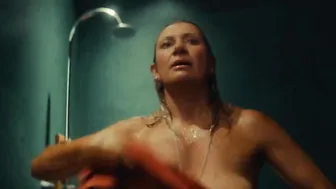 Angelika Niedetzky, Claudia Kottal, Caroline Frank, Lilian Jane Gartner, Julia Edtmeier, Esther Schweins - Love Machine 2 (2023)