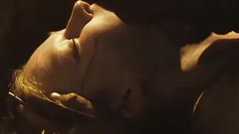 Yuliya Peresild, Anna Ukolova - Kray (2010)