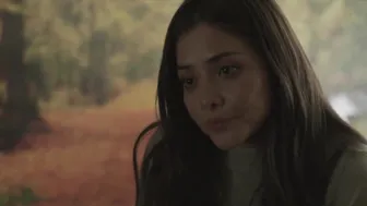 Ariadna Gil, Teresa Ruiz - Aqui en la Tierra s01e04-06 (2018)