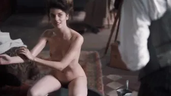 Noemie Merlant, Camelia Jordana, etc - Curiosa (2019)