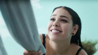 Danna Paola, Ester Exposito, Maria Pedraza - Elite s01e05 (2018)