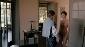 Mathilda May - Toutes peines confondues (1992)