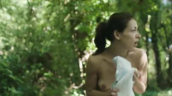 Malya Roman, Anne-Elisabeth Blateau, etc - Nu s01e09 (2018)