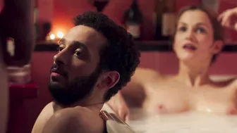 Margot Bancilhon, Camille Razat, etc - Ami-ami (2018)