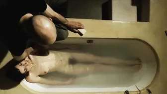 Michela Cescon - First Love (Primo amore) (2004)