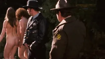 Paz de la Huerta, Nicole Wilder – The Tripper (2006)