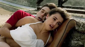 Penelope Cruz – Jamon Jamon (1992)