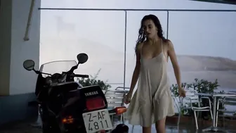 Penelope Cruz – Jamon Jamon (1992)