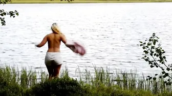 Evy Mari Randa – Dead Bait (2016)