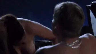 Anne Hathaway – Havoc (2005)