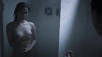 Azi Acosta, Chloe Jenna - Huwad (2024)