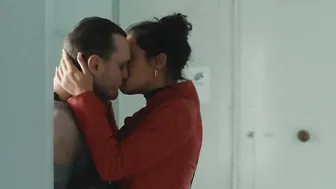 Adele Exarchopoulos - Passages (2023)