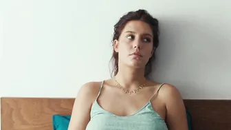 Adele Exarchopoulos - Passages (2023)