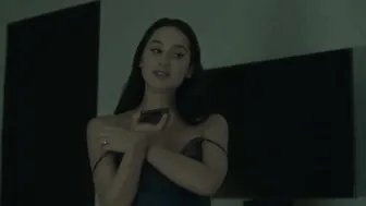 Franki Russell, Ava Mendez - Laruan (2022)