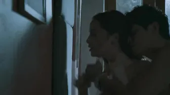 Franki Russell, Ava Mendez - Laruan (2022)