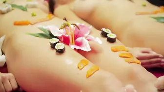 Anna Beletzki, Grace Roubidoux – Alpha House (2014)