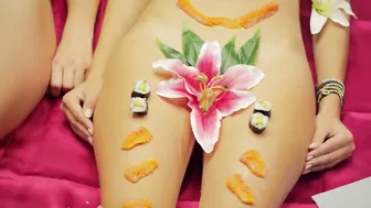 Anna Beletzki, Grace Roubidoux – Alpha House (2014)