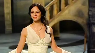 Asia Argento – Dracula (2012)