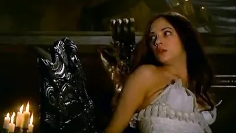 Asia Argento – Dracula (2012)