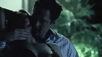 Asia Argento – Boarding Gate (2007)