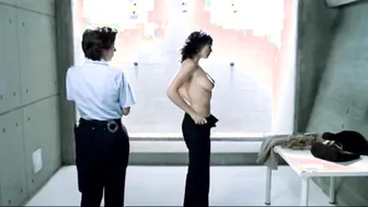 Monica Bellucci – Agents secrets (2004)