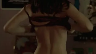 Virginie Ledoyen - In All Innocence (En plein coeur) (1998)