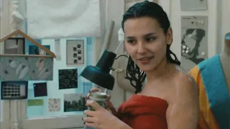 Virginie Ledoyen - Late August, Early September (Fin août, début septembre) (1998)