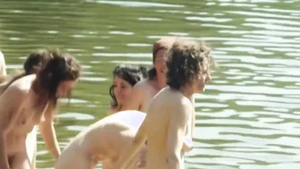 Virginie Ledoyen, etc - Melancolie ouvriere (2018)