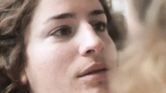 Guasimara Correa, Marine Discazeaux - Tu X Mi (2013)